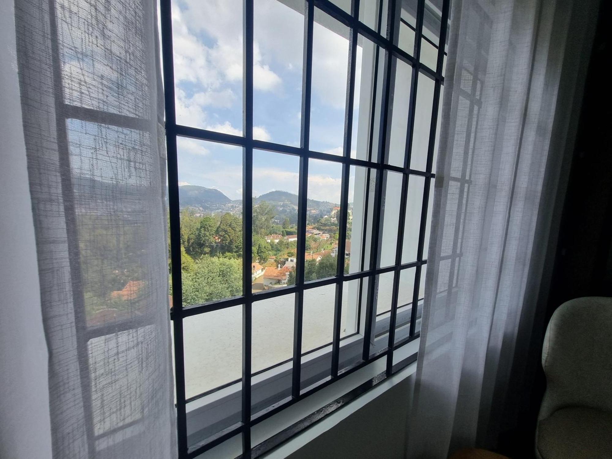 Bon Sejour Hill View & *