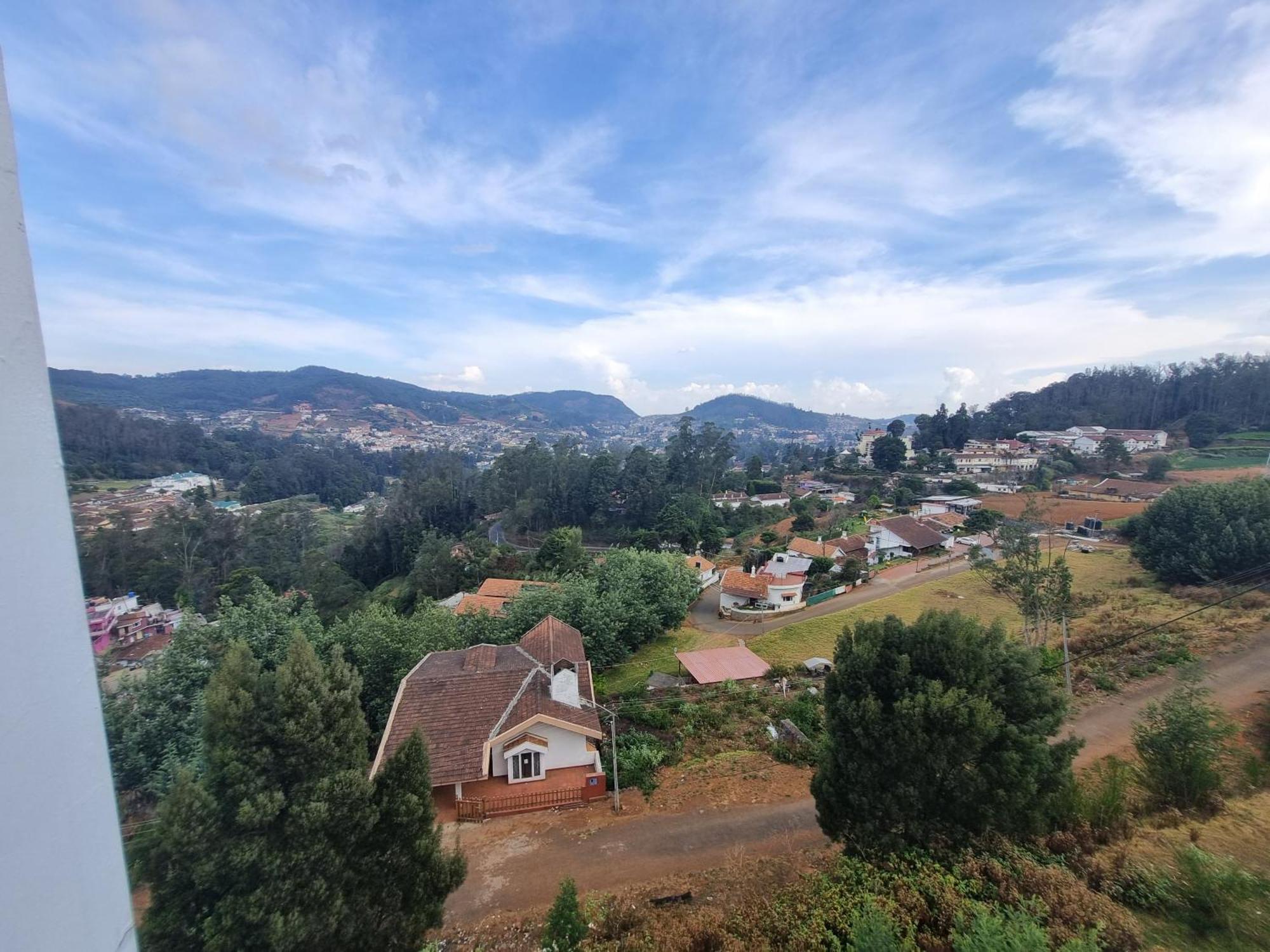 Bon Sejour Hill View & * Ooty