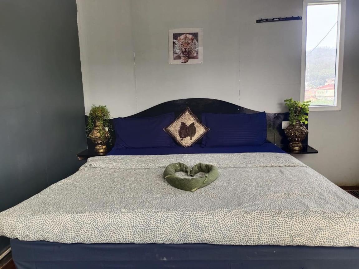 Prabhus Place Hostel *