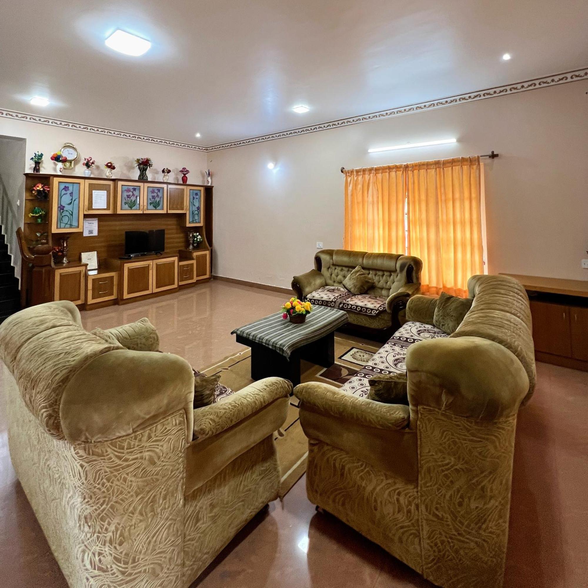Hotel Chill - Families Only Ooty