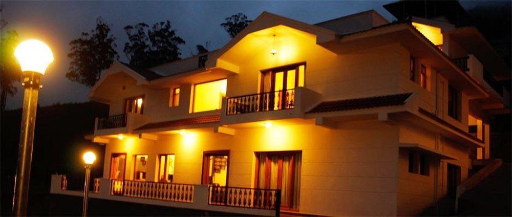 Resort Berry Hills