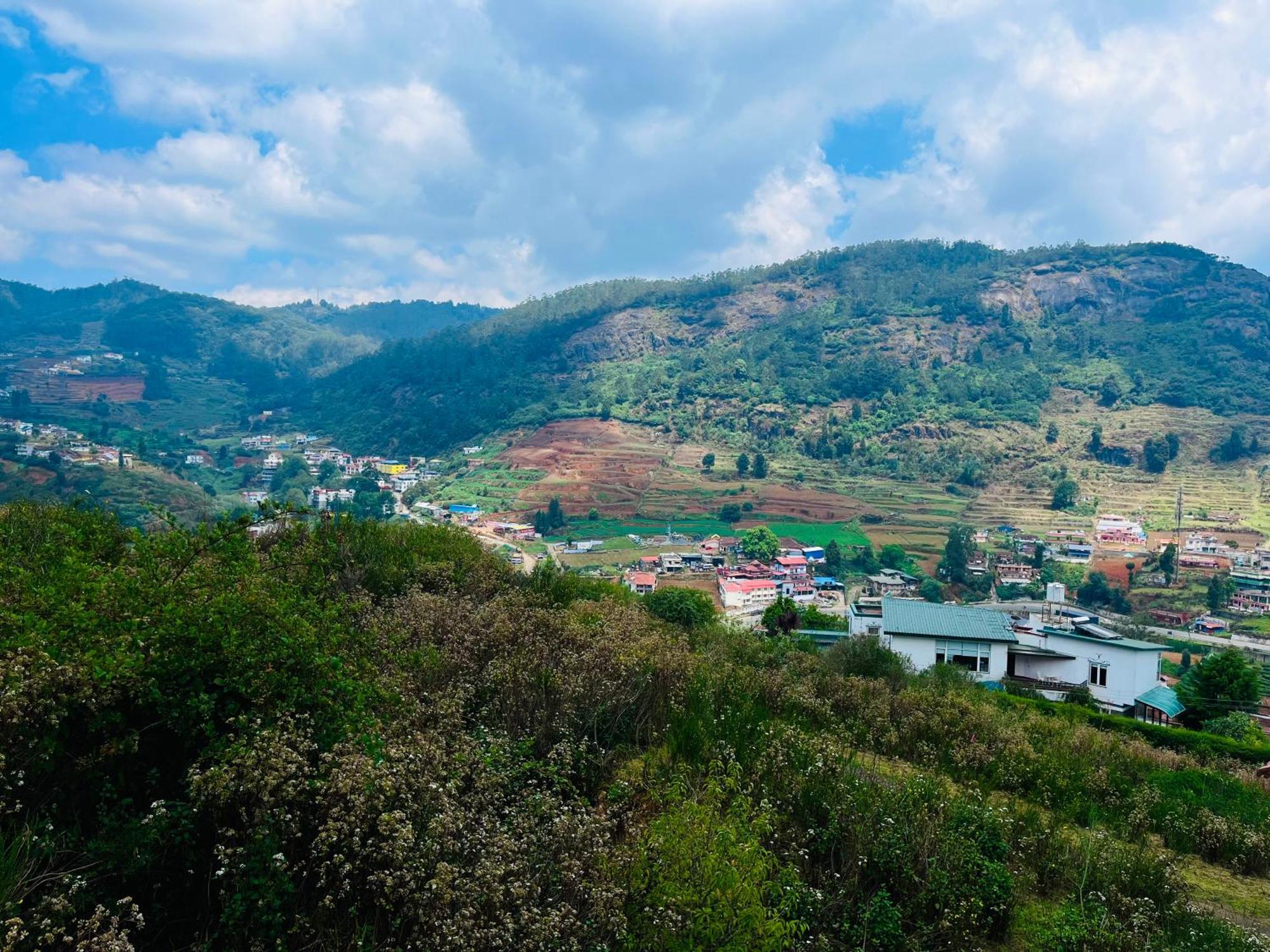 Away From - Ii Lodge Ooty