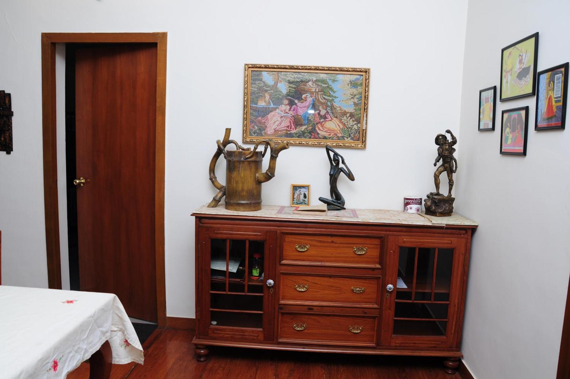 Away From - Ii Lodge *