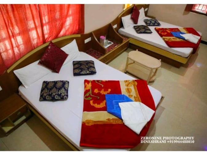 Sri Krishna Residency Hotel *