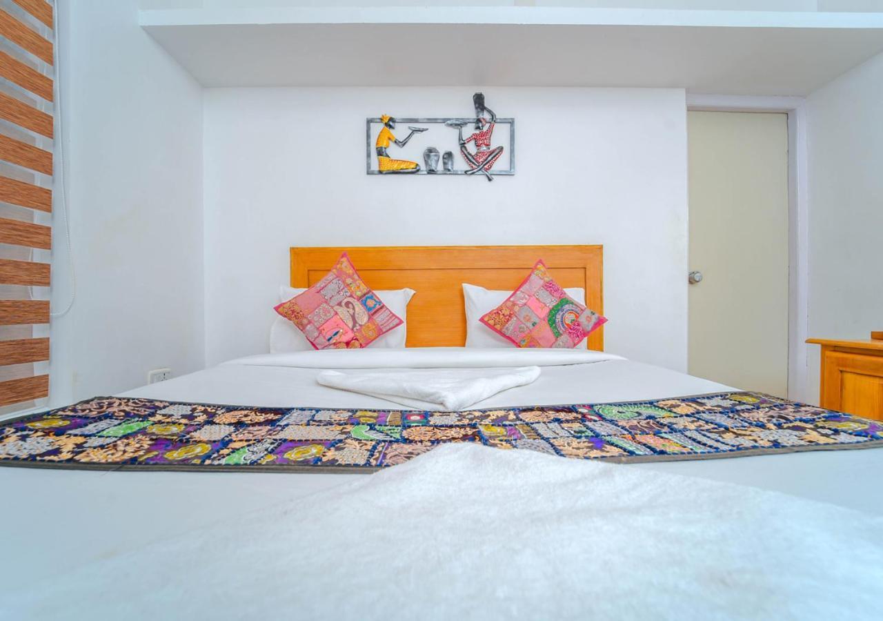 Resort Silent Retreat Pool By Voye Homes Ooty