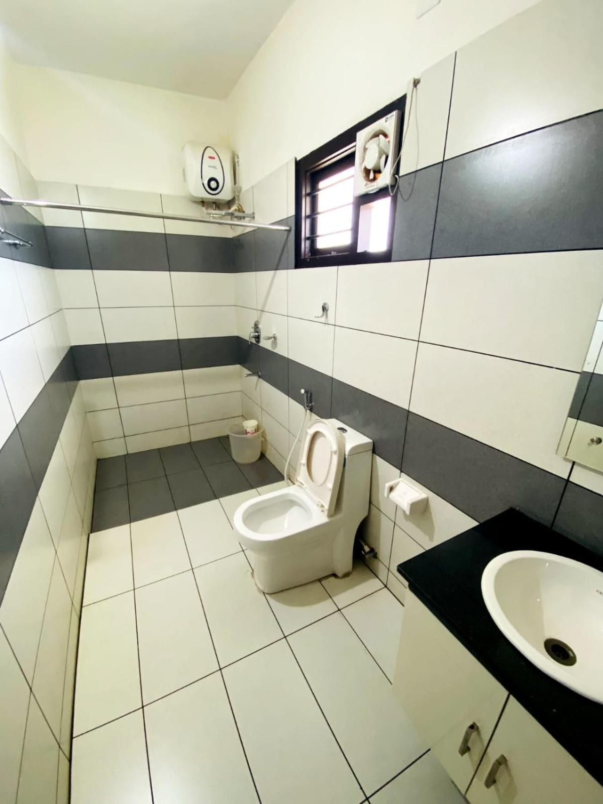 Albis Apartment