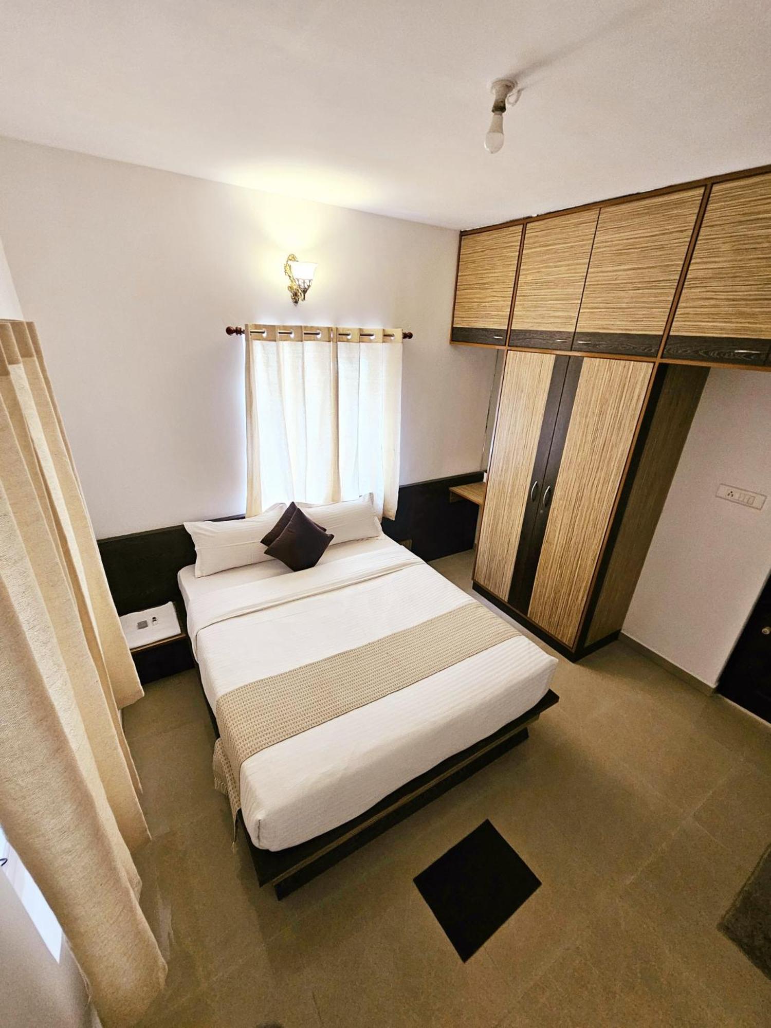 Hestia 3bhk