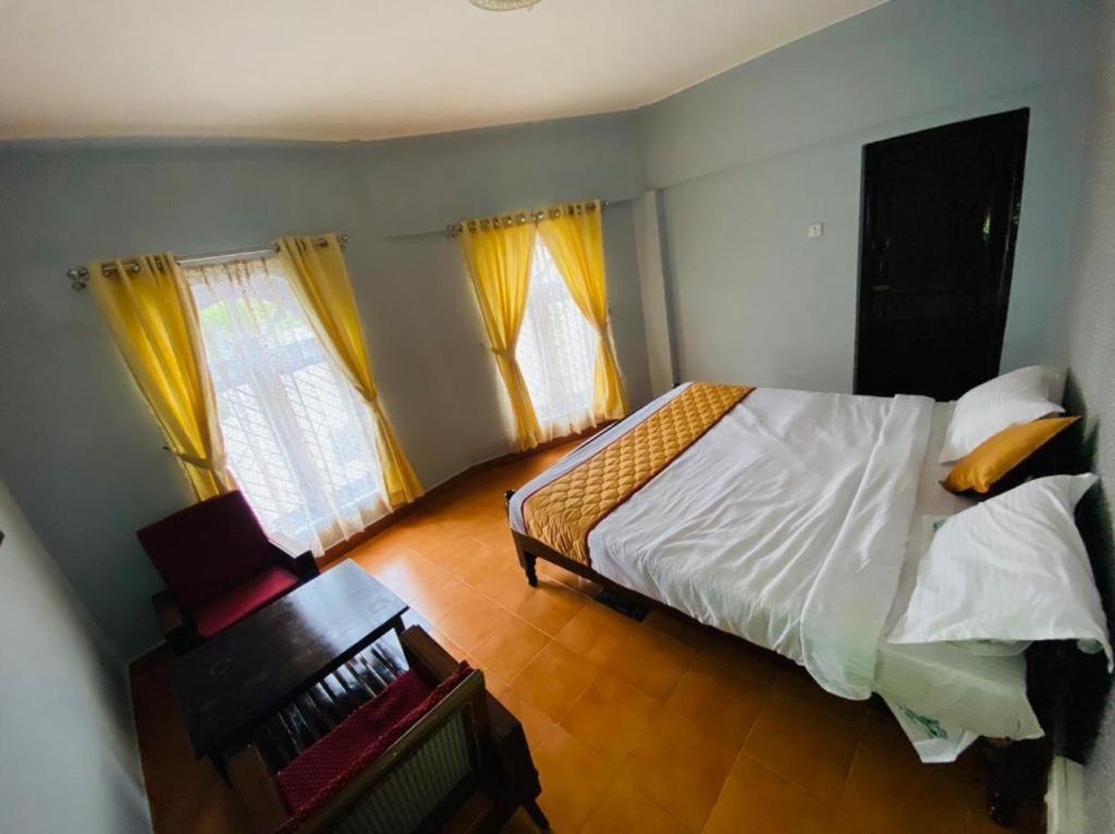 Hotel Bob Leisure