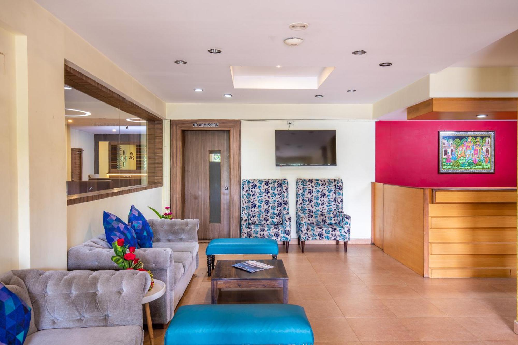 Vinayaga By Poppys, Hotel