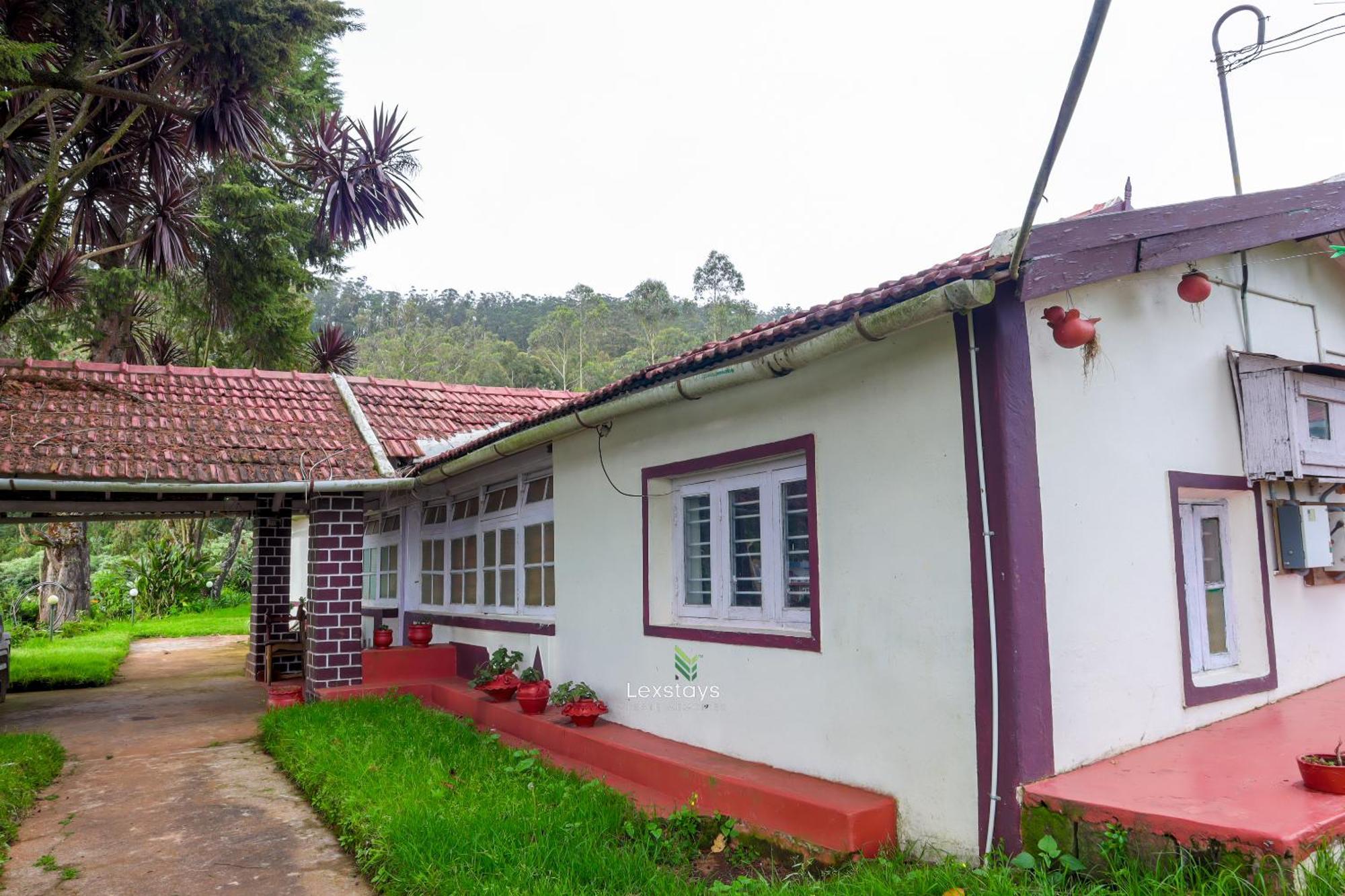 Heritage Woods By Lexstays * Ooty