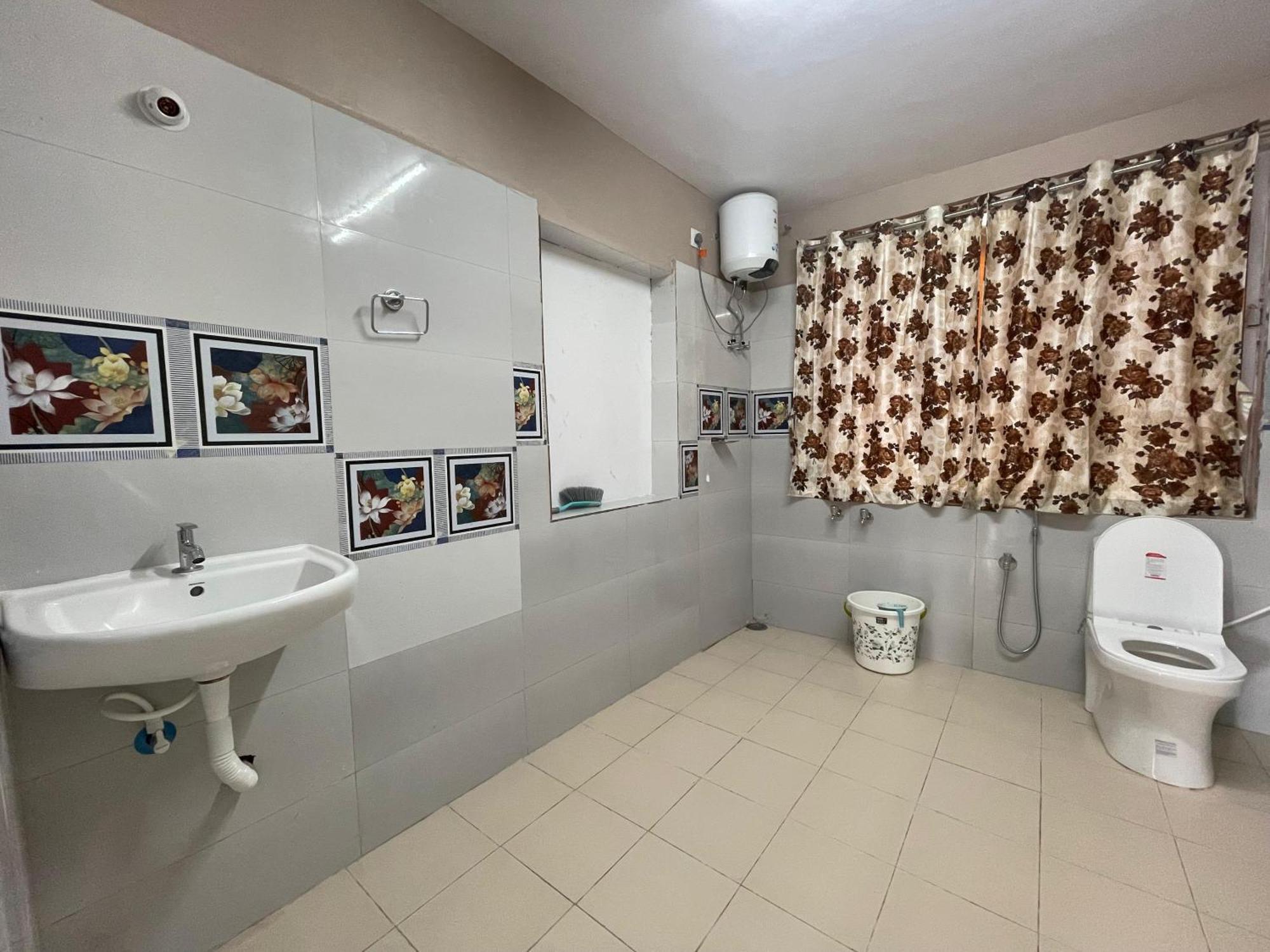 Villa Heath Cote *