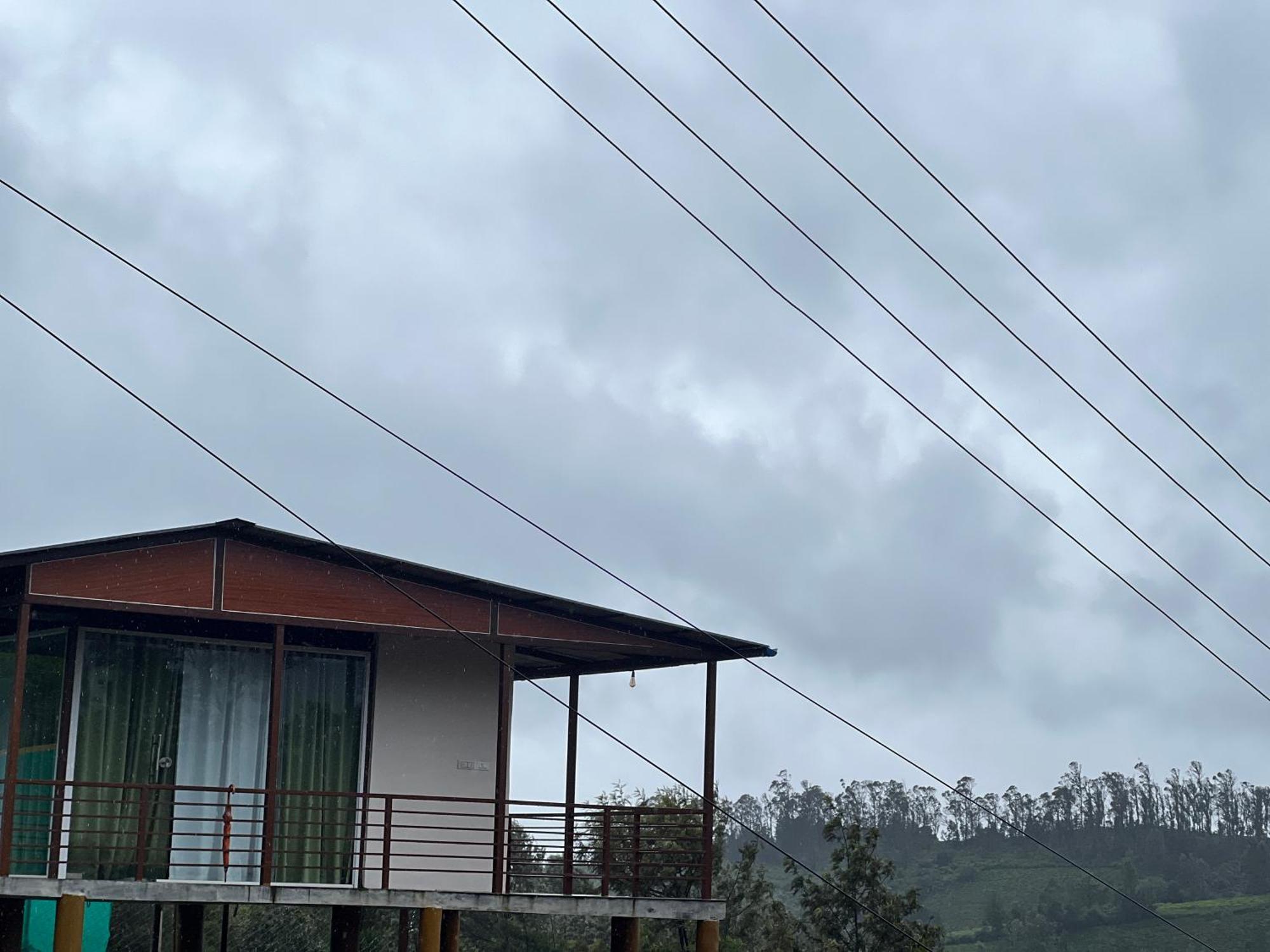 Hut * Ooty