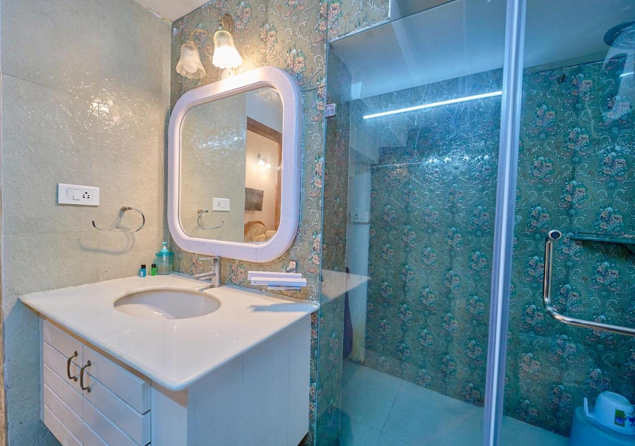 Emerald By Voye Homes , Italian Luxury Near Emerald *