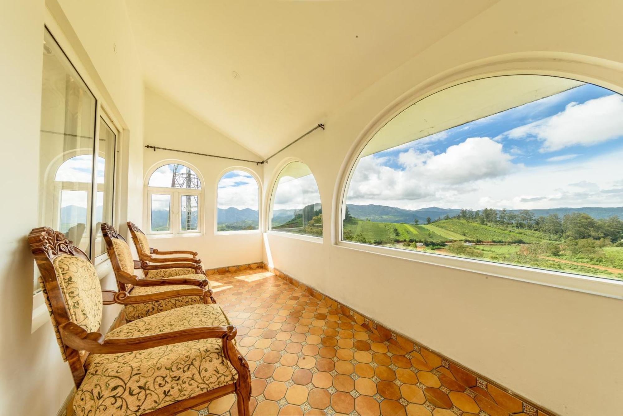 Emerald By Voye Homes , Italian Luxury Near Emerald