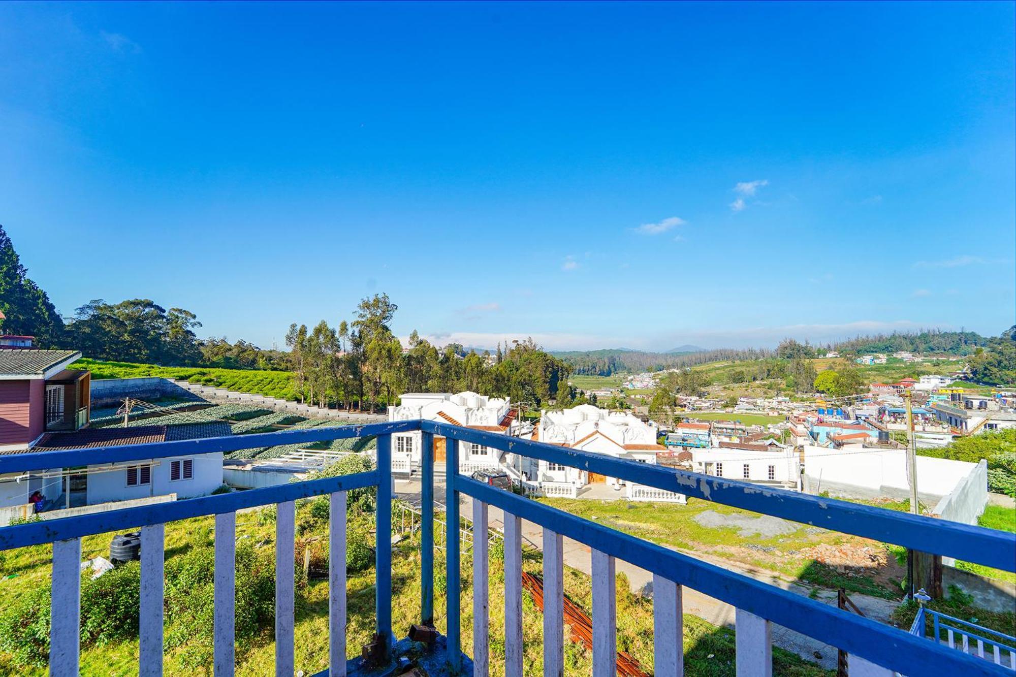 Fabhotel Bala Garden Hotel Ooty