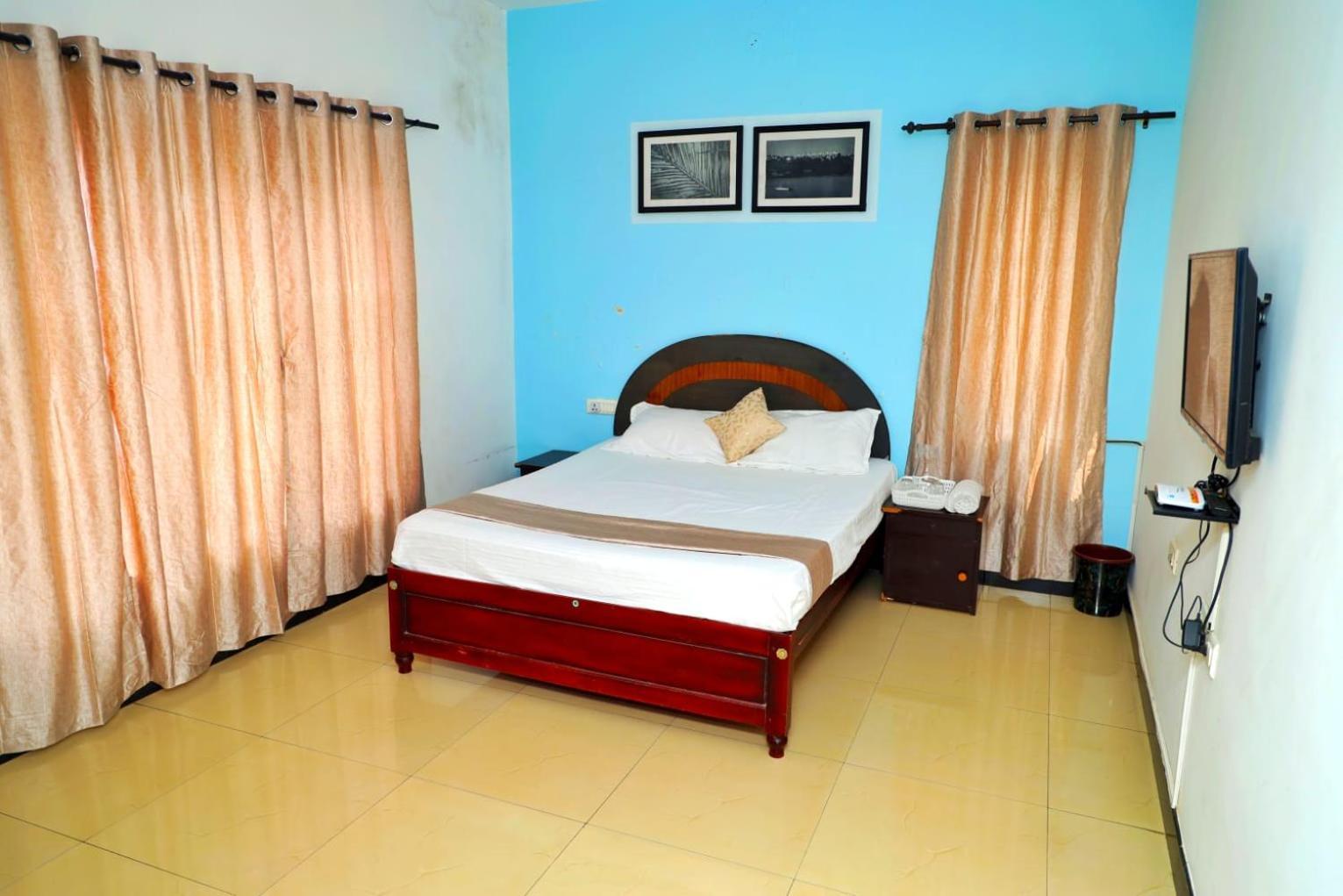 Elk Hill Palace Villa