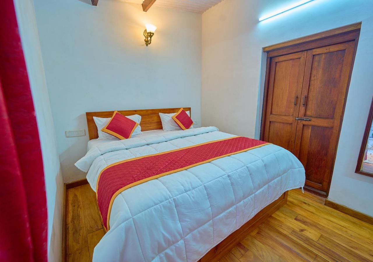 Shivs Heritage By Voye Homes Homestay Ooty