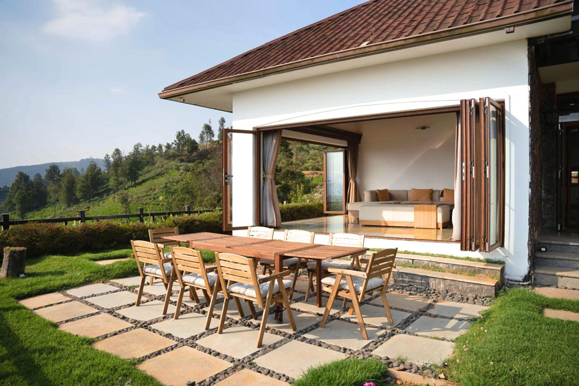 House Of Joy By Luxunlock *