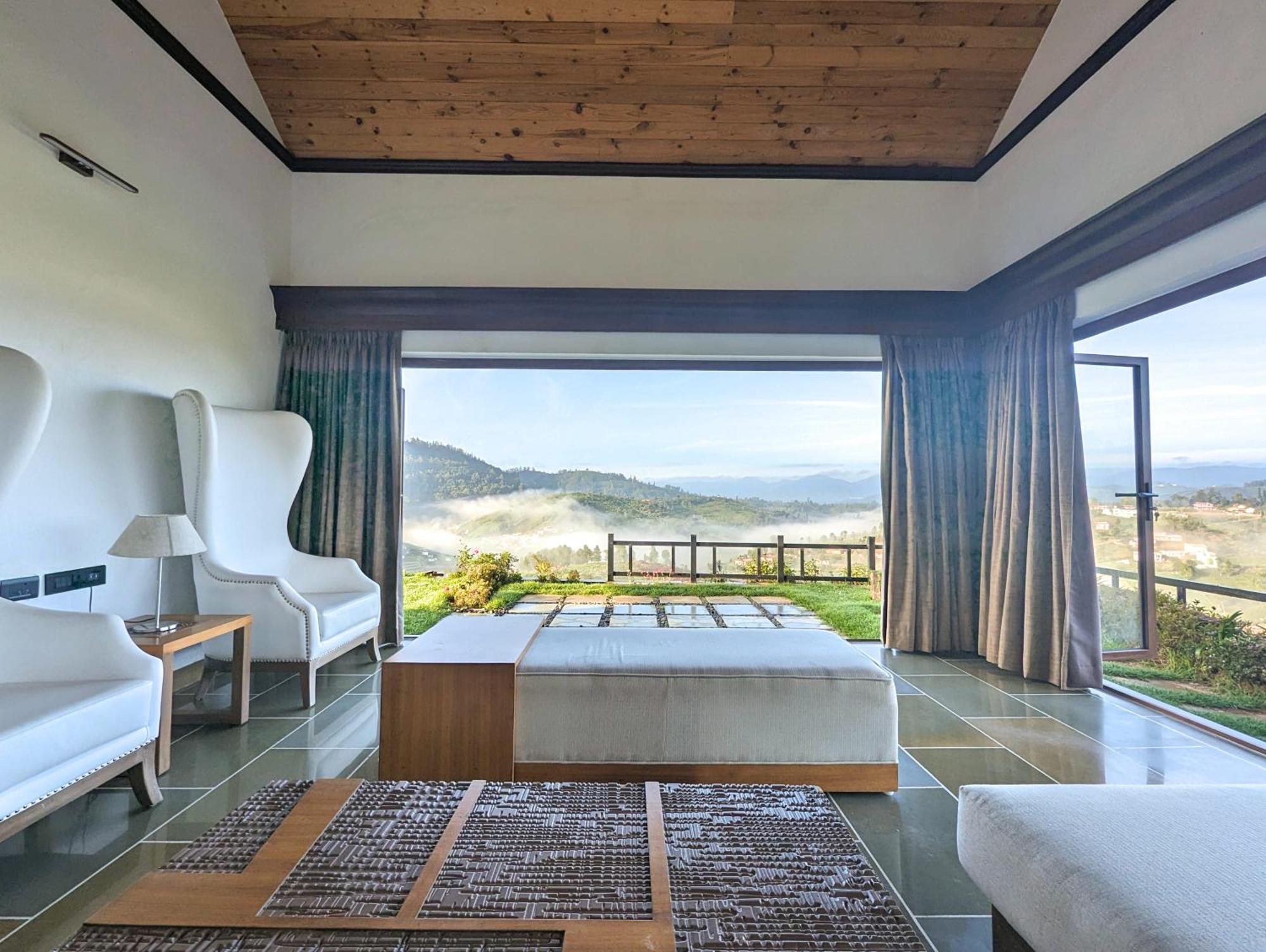 House Of Joy By Luxunlock