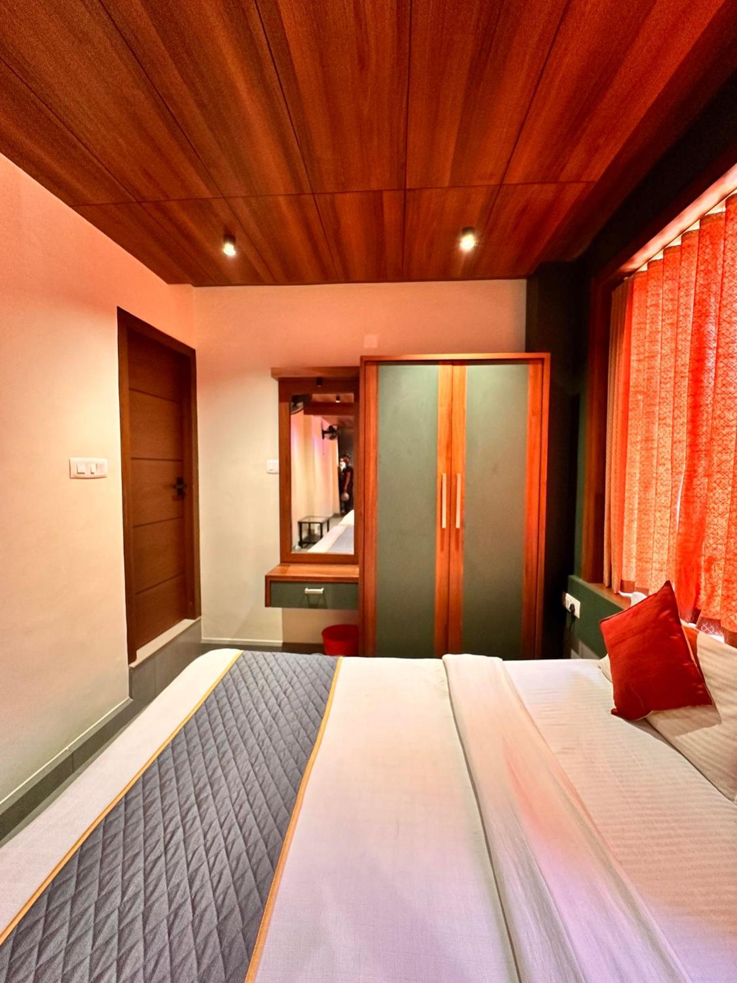 Hotel Palace 2*