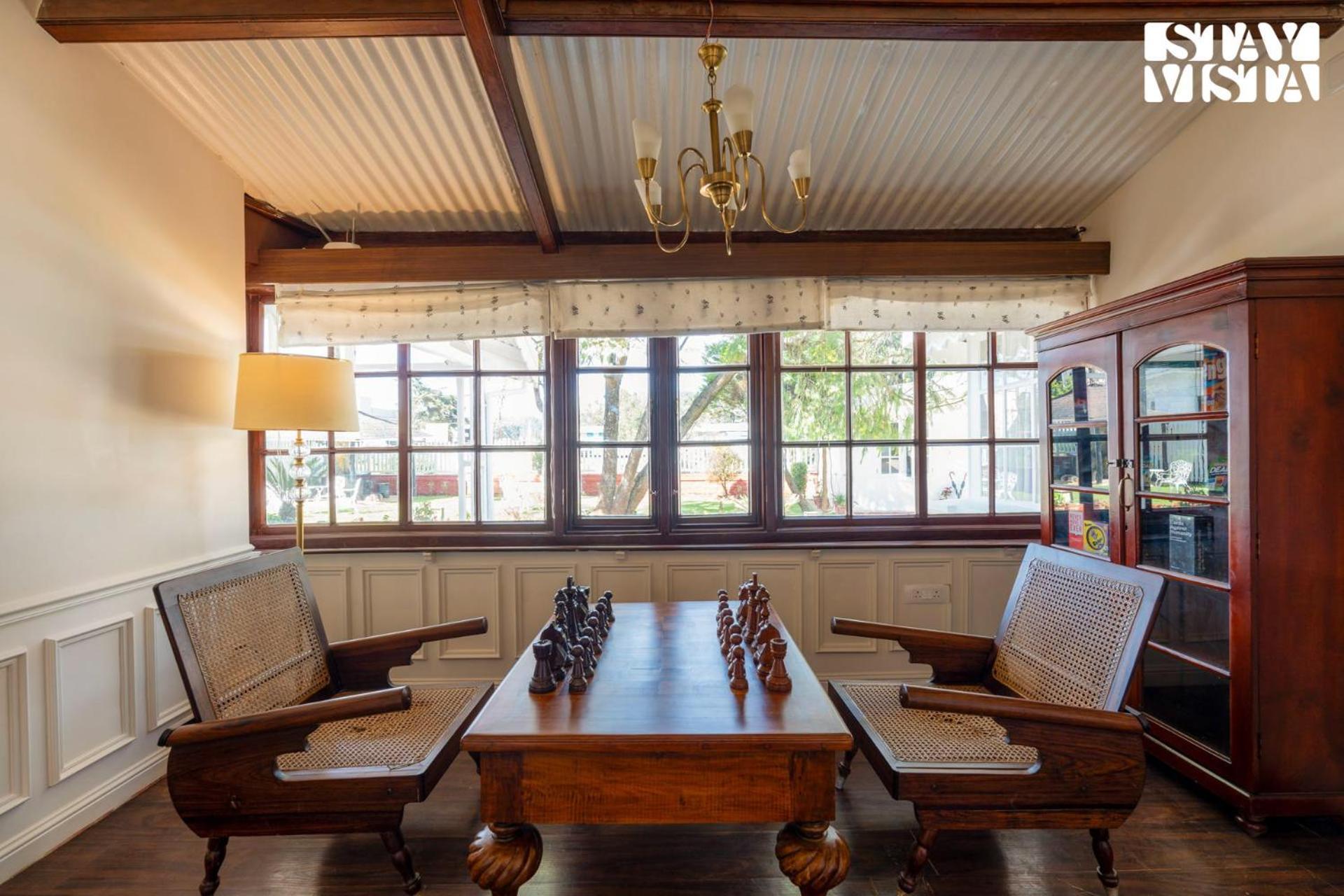Villa Stayvista At Tiverton - Lawn, Bbq, Heater Ooty