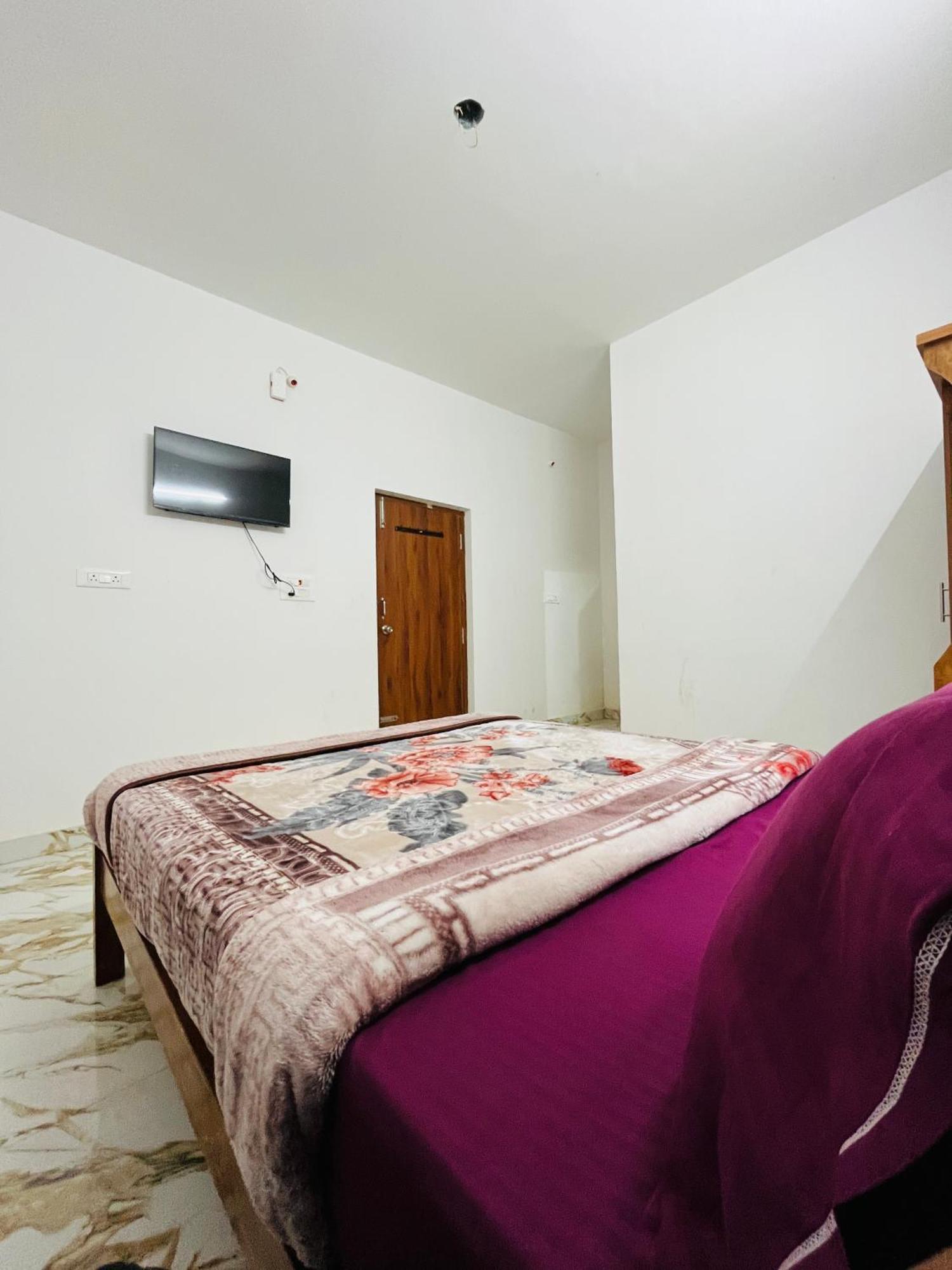 Sri Hari Shrinivas Residency * Ooty