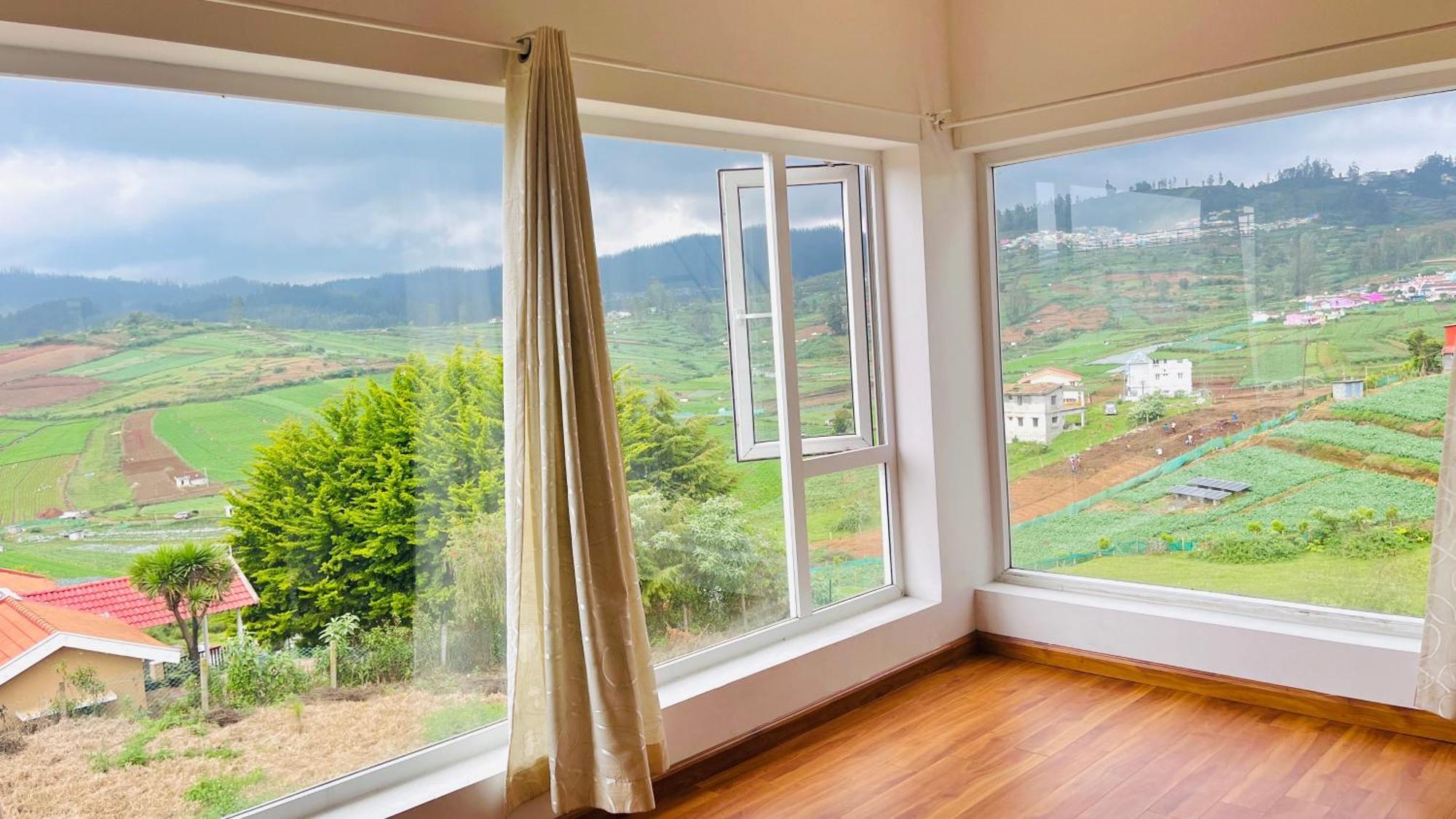 Away From - 3 - In Ooty, Ooty