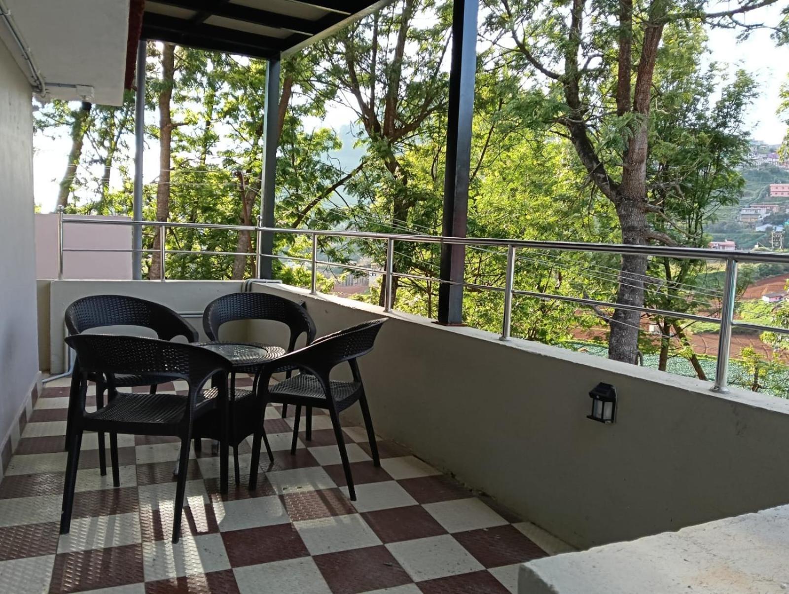 La Siesta * Ooty
