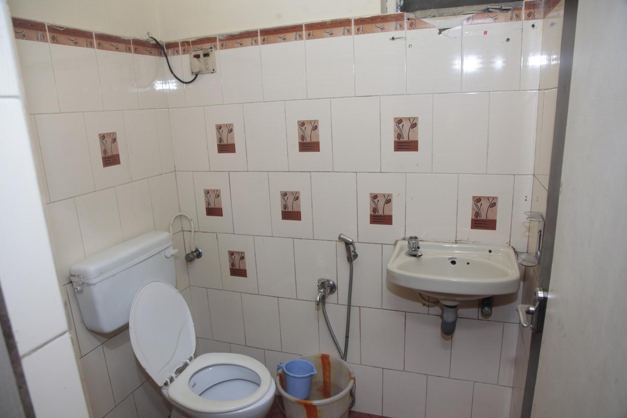 Shiv Shanthi Moorthi Hospitality Hotel