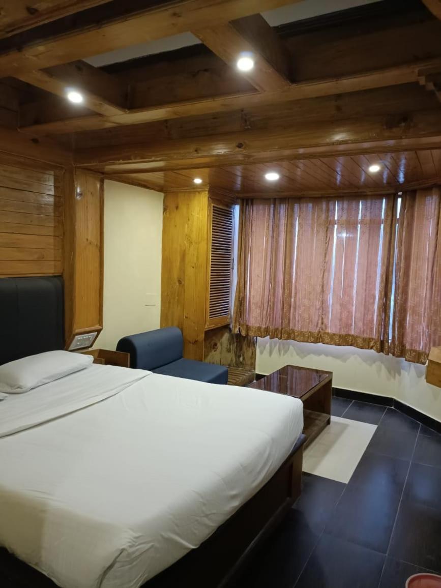 Hotel Shiv Shanthi Moorthi Hospitality Ooty