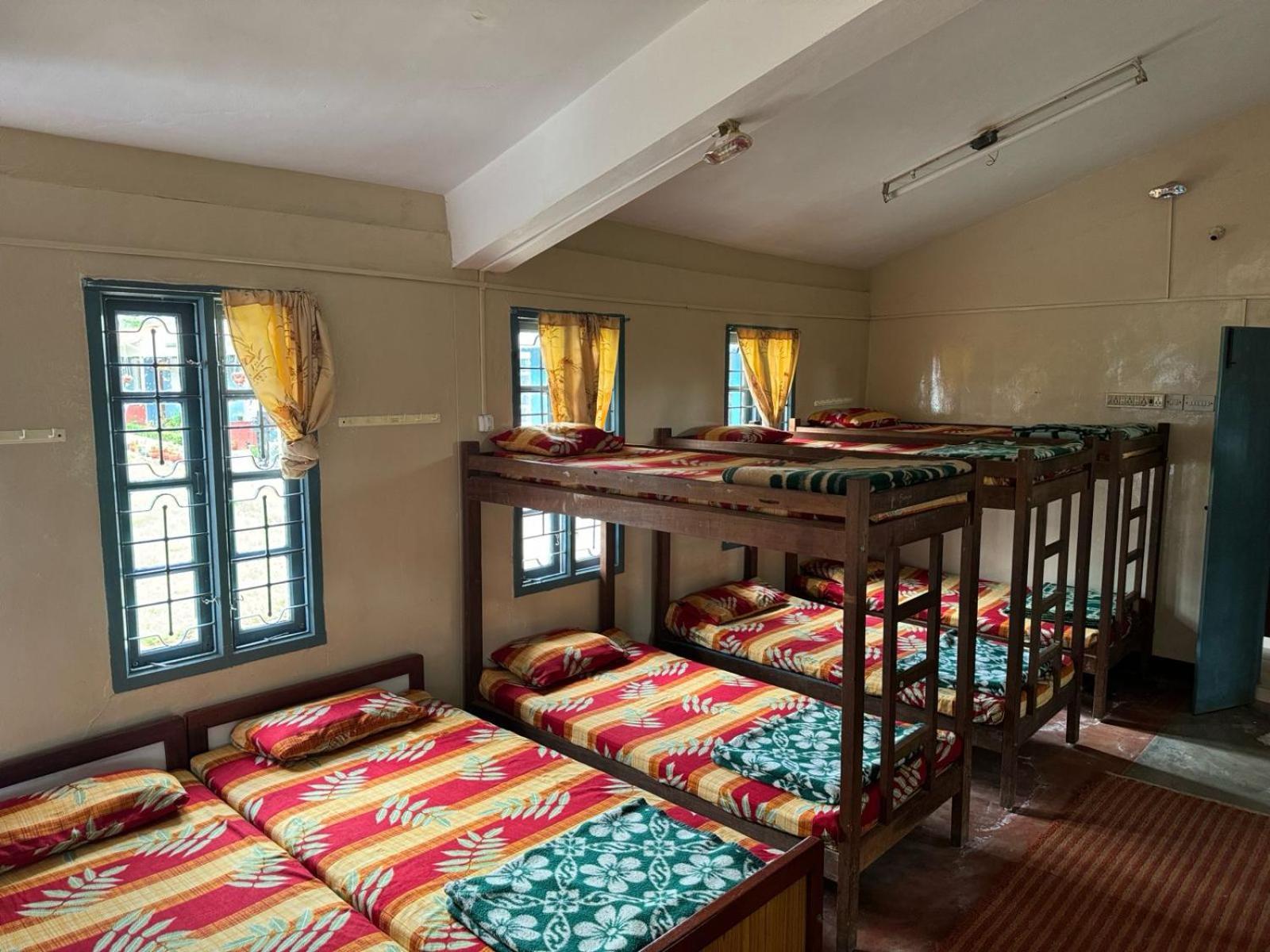 Smyna Lodge Ooty