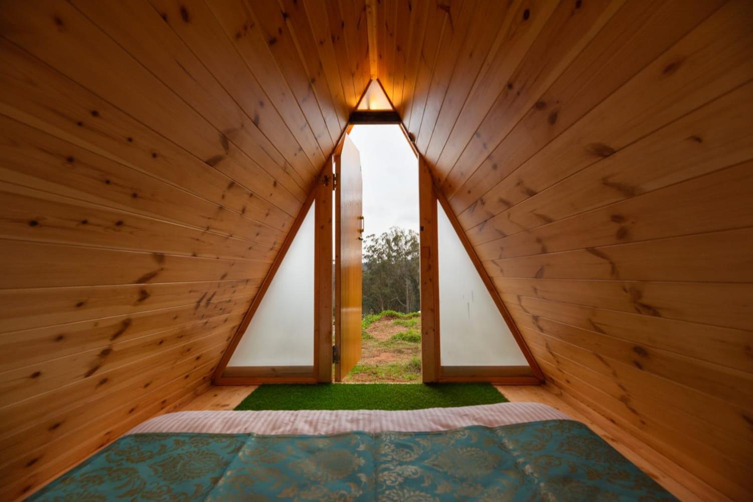 Aventura Fern Hill- Aala Luxury tent Ooty