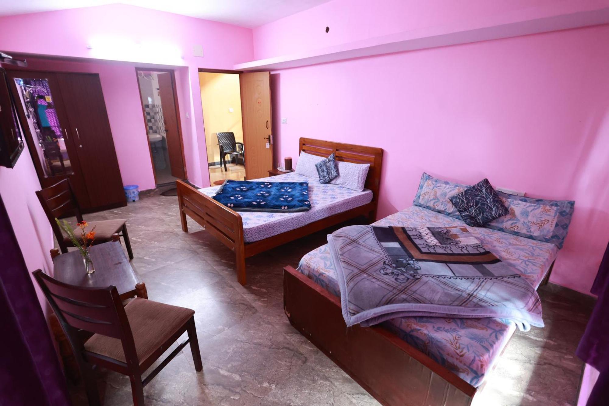V Star Sunset View Apartment Ooty