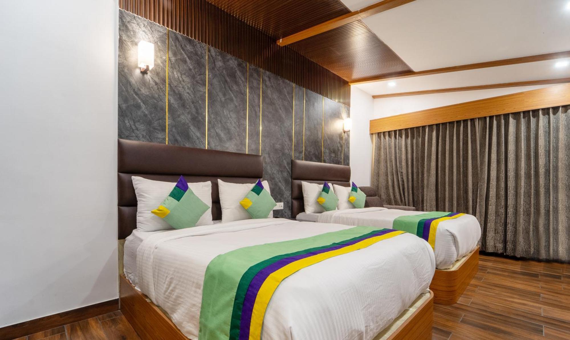 Treebo Skydale Premium Suites, 1500 Mtrs From 3* Ooty
