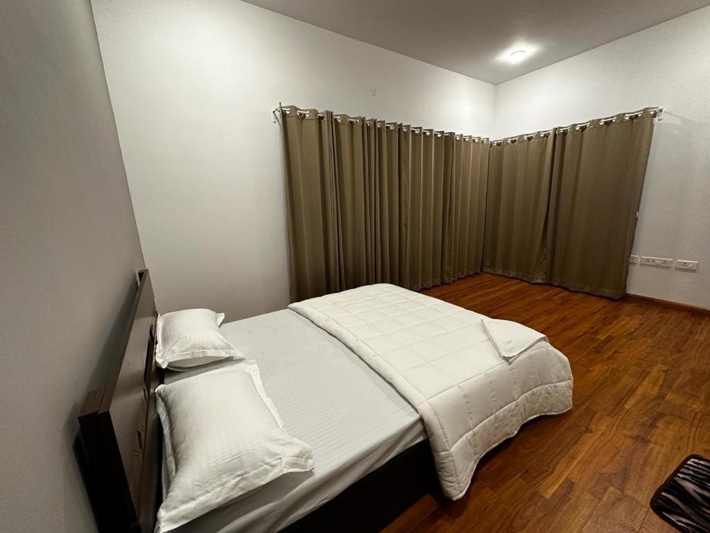 Villa Away From - 3 - Ooty, Entire 3bhk
