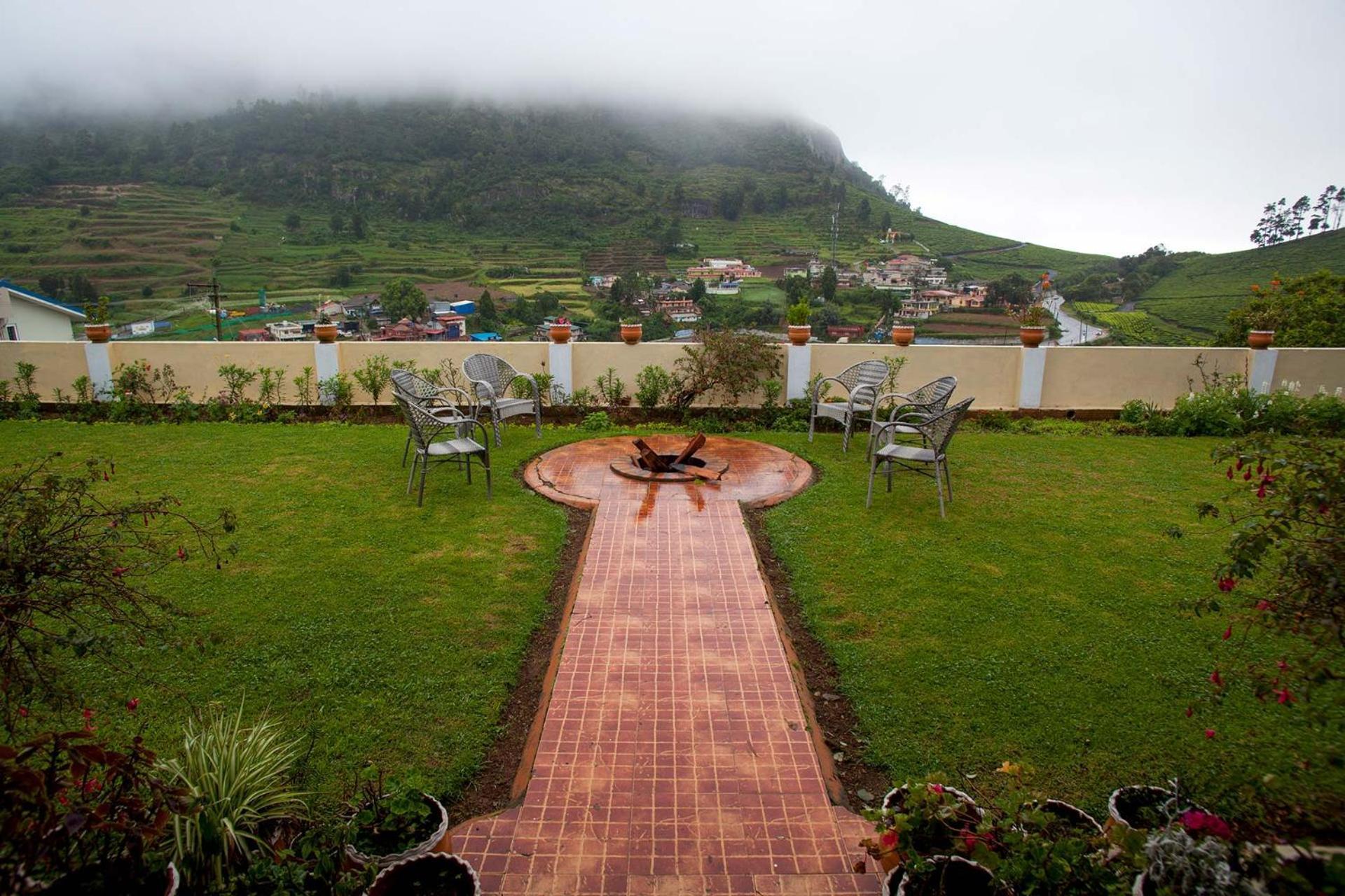 Villa Away From - 2 - Ooty, Entire 4bhk *