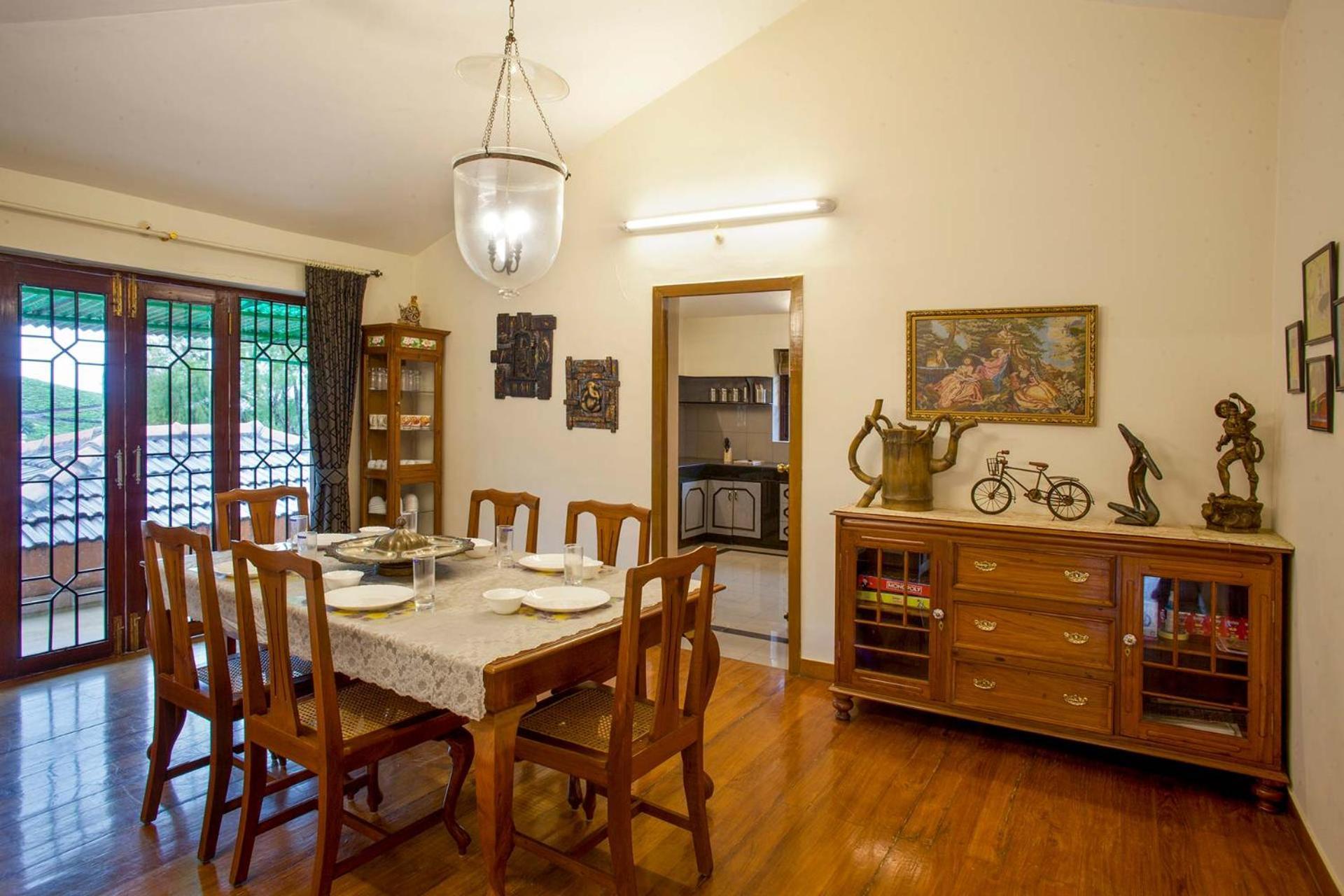 Villa Away From - 2 - Ooty, Entire 4bhk Ooty