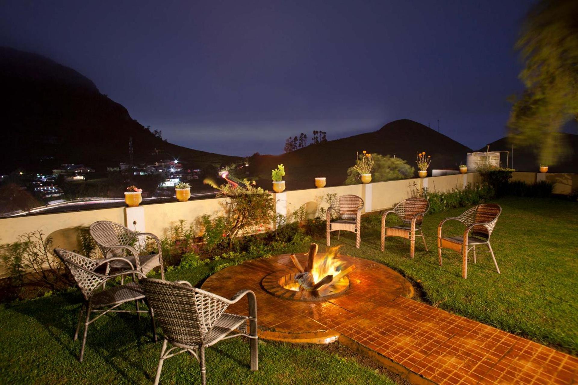 Away From - 2 - Ooty, Entire 4bhk
