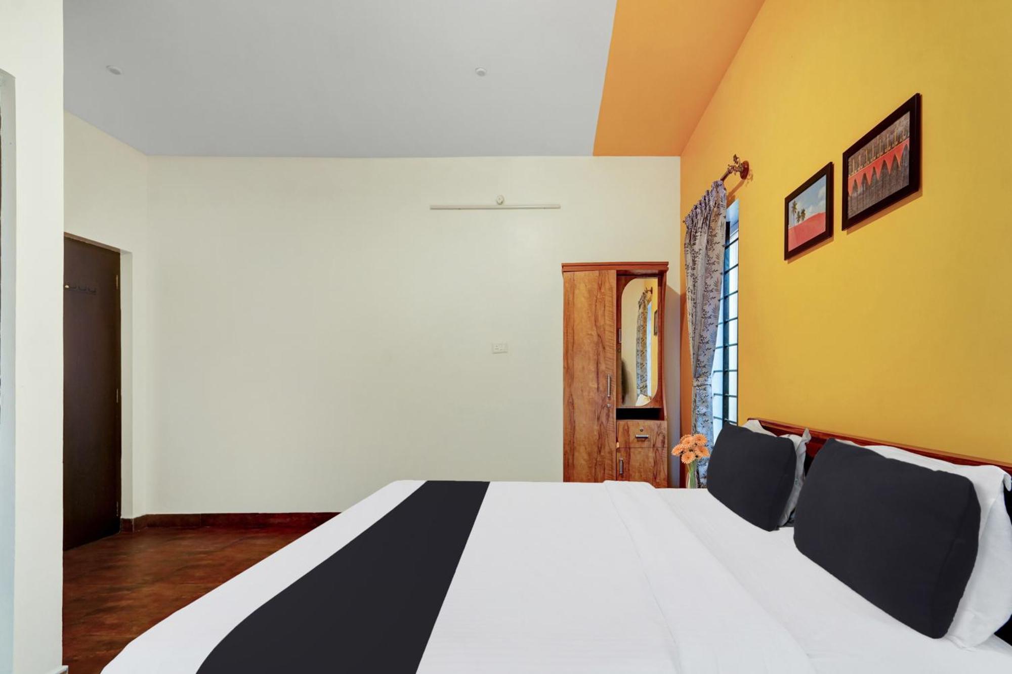 Super O Near Rose Garden 4* Ooty