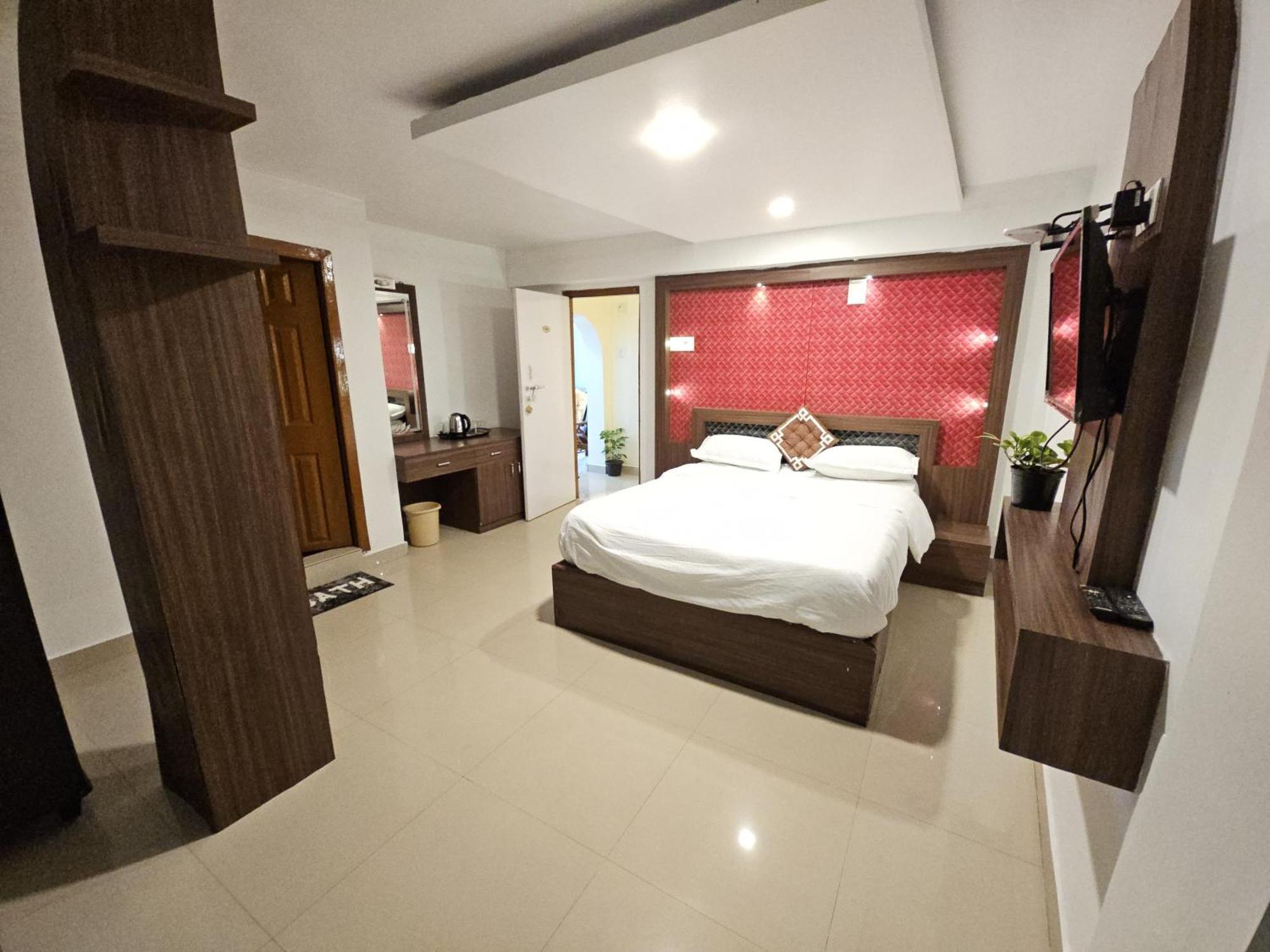 R R K Residency Guest house