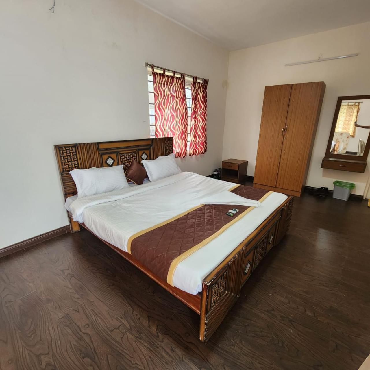 Bisons Retreat Ooty