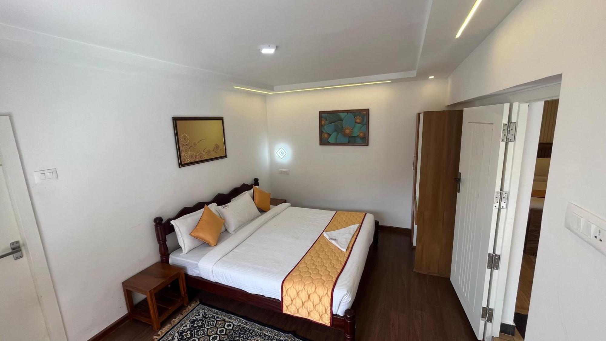 Fortune Retreats Resort 3*