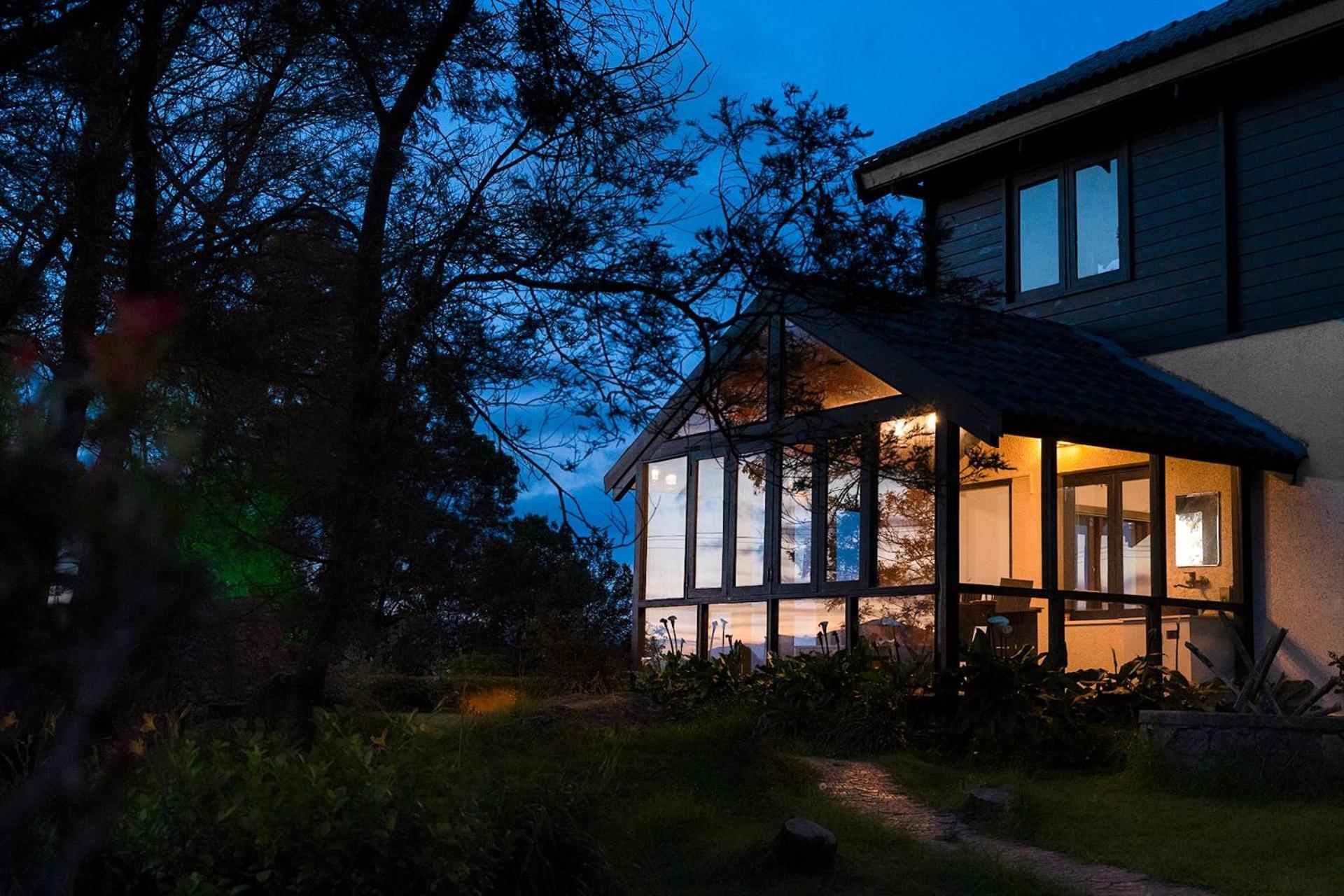 Stayvista At Little Heaven With Breakfast Villa Ooty