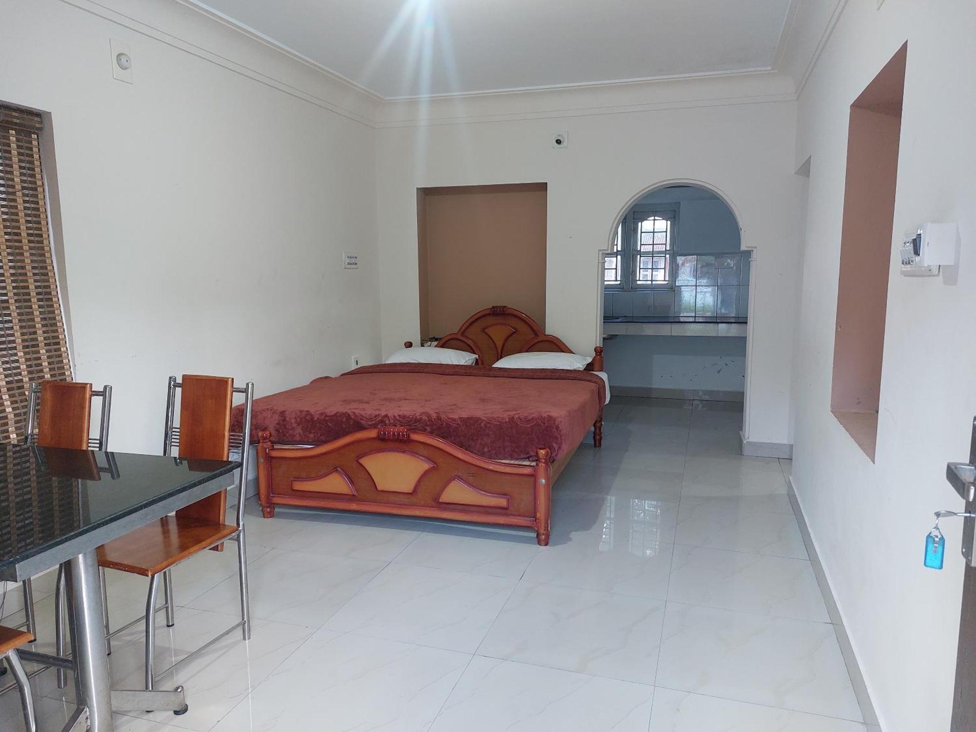 Gem Bed & Breakfast *