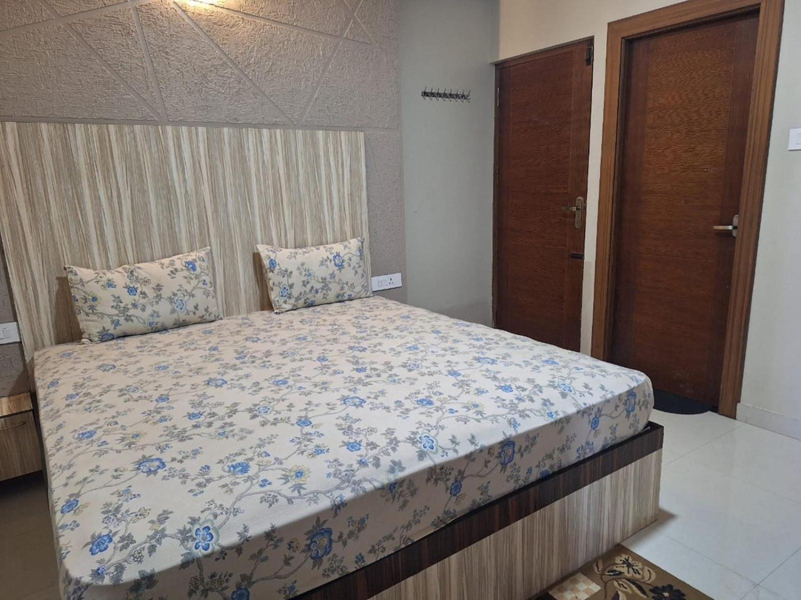 Guest house Golden Gate Luxury By Lexstays *