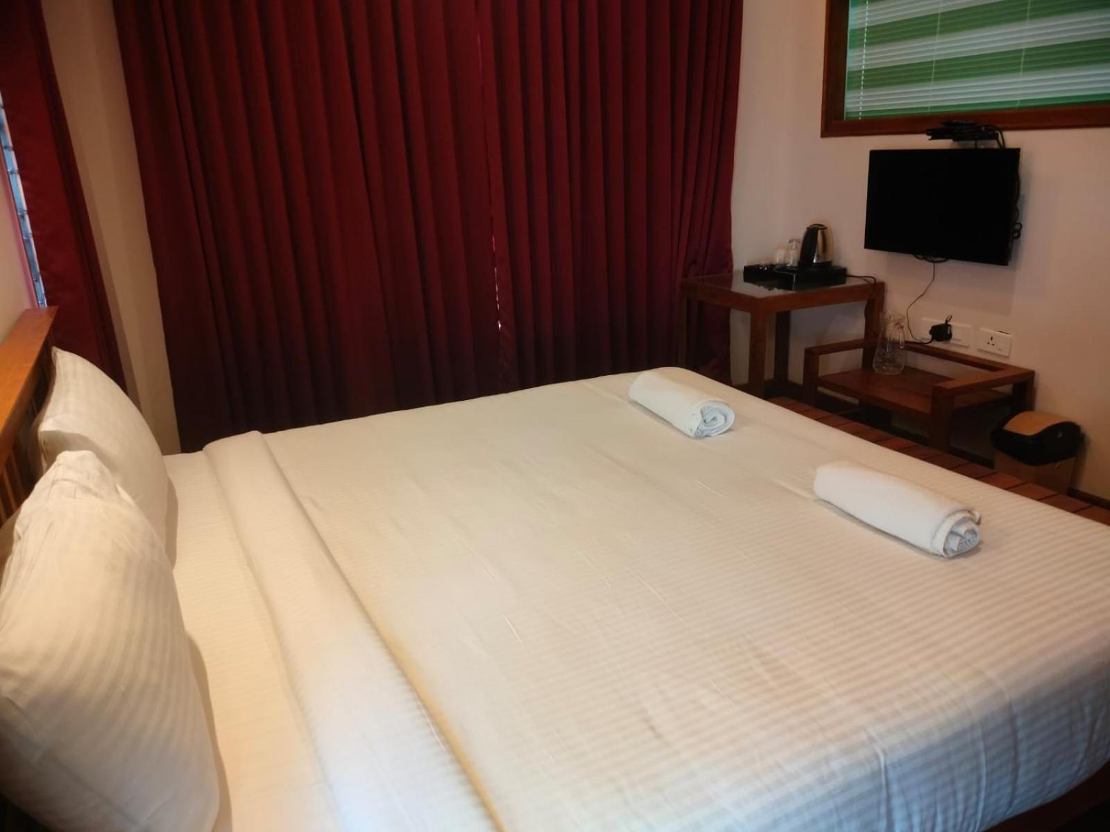 Blissfull Meadows Bed & Breakfast Ooty