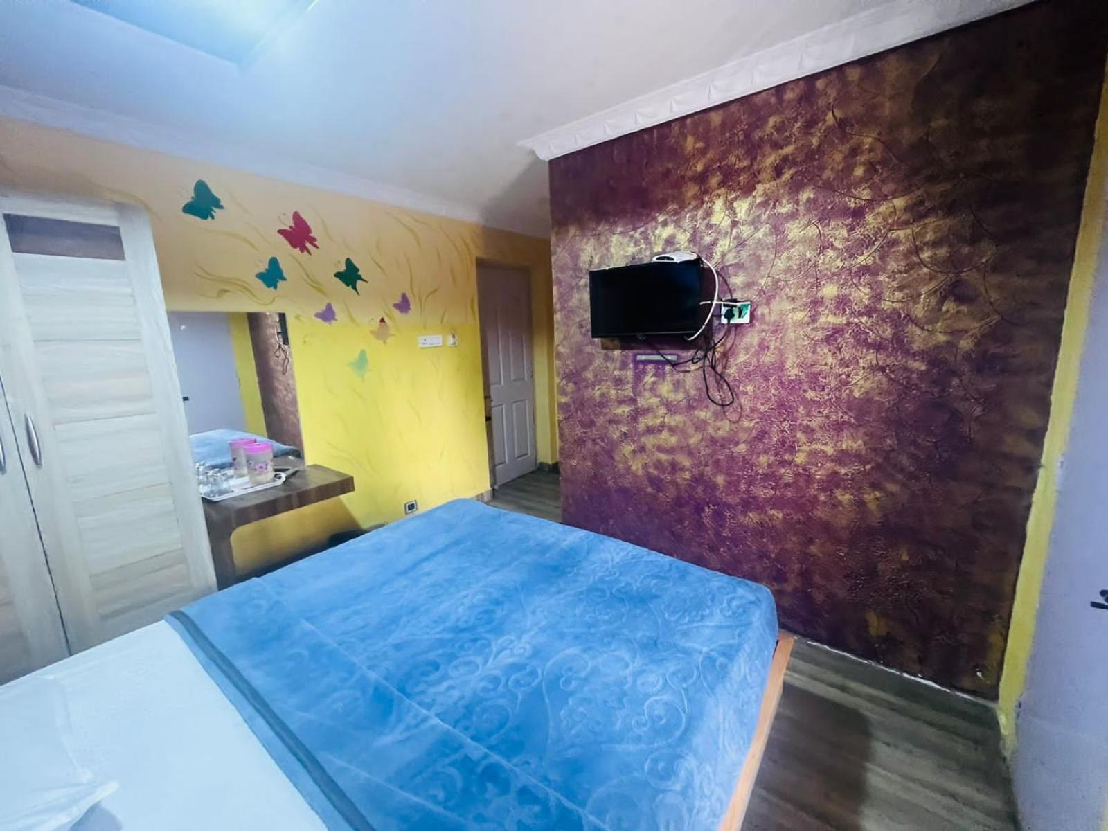 Hotel Akr Resitancy