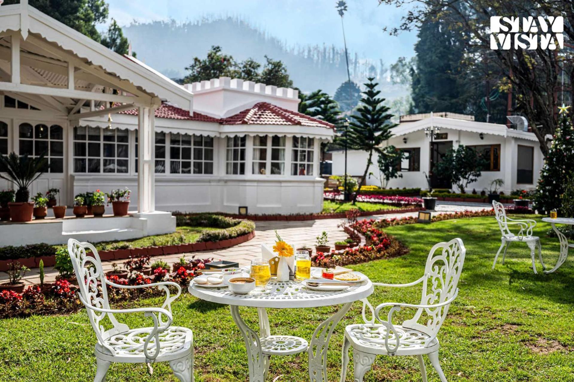 Villa Stayvista At Tiverton - Lawn, Bbq, Heater