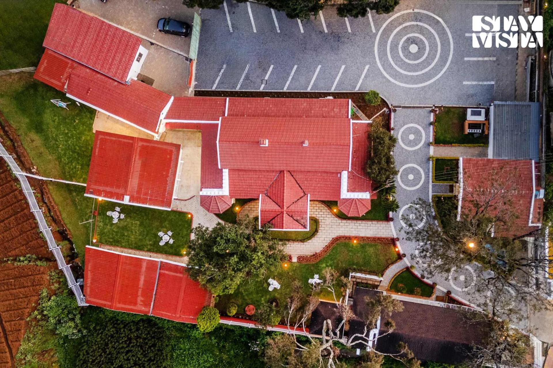 Villa Stayvista At Tiverton - Lawn, Bbq, Heater *