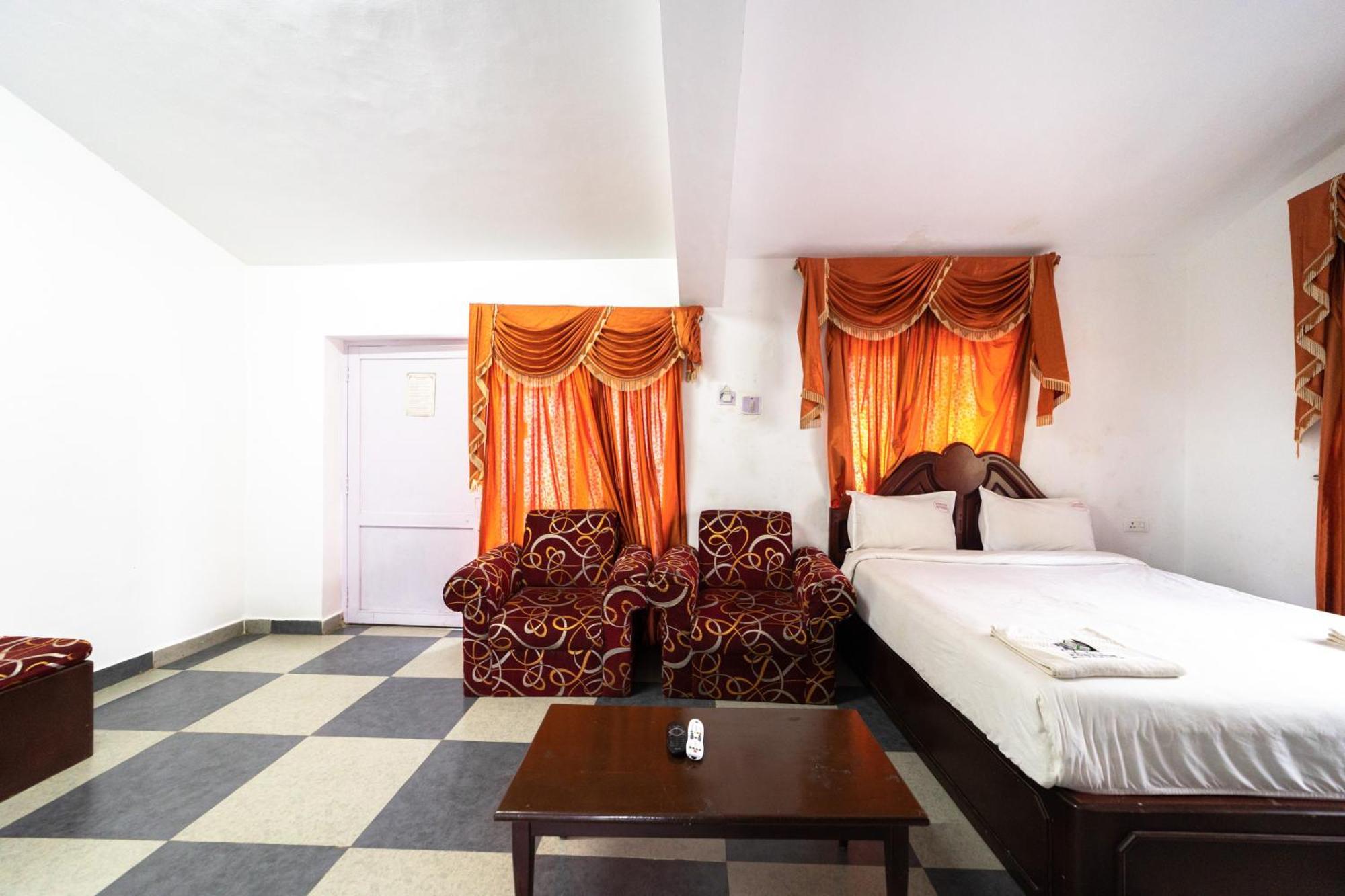 Resort Fortune Retreats